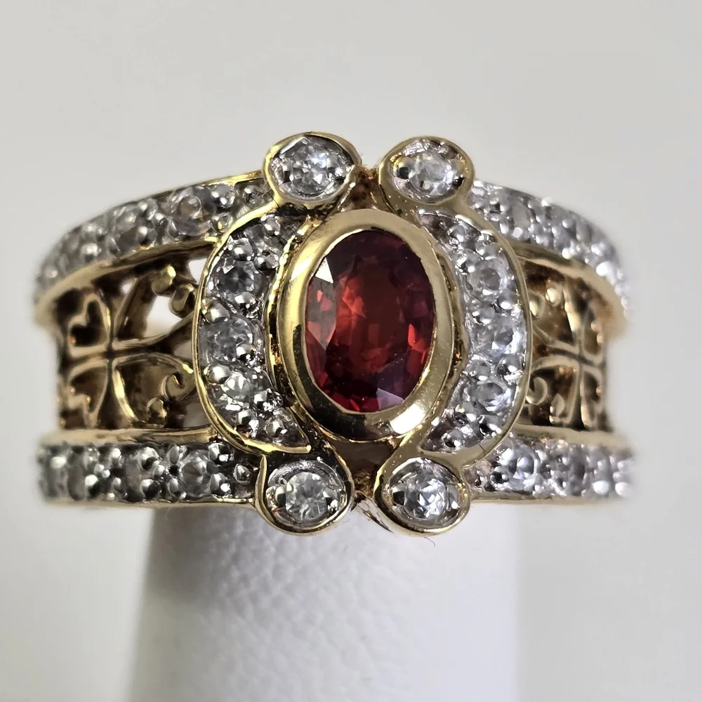 Watch Video / Sterling Silver 925 Gold Ring